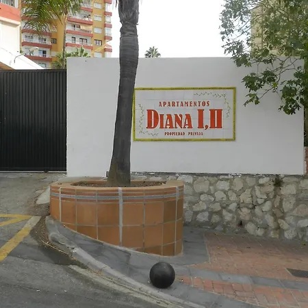 Edificio Diana Apartment *